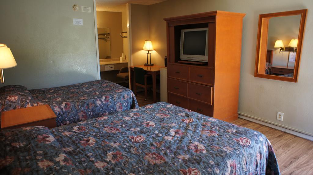 Executive Inn & Suites ออเรนจ์ ภายนอก รูปภาพ