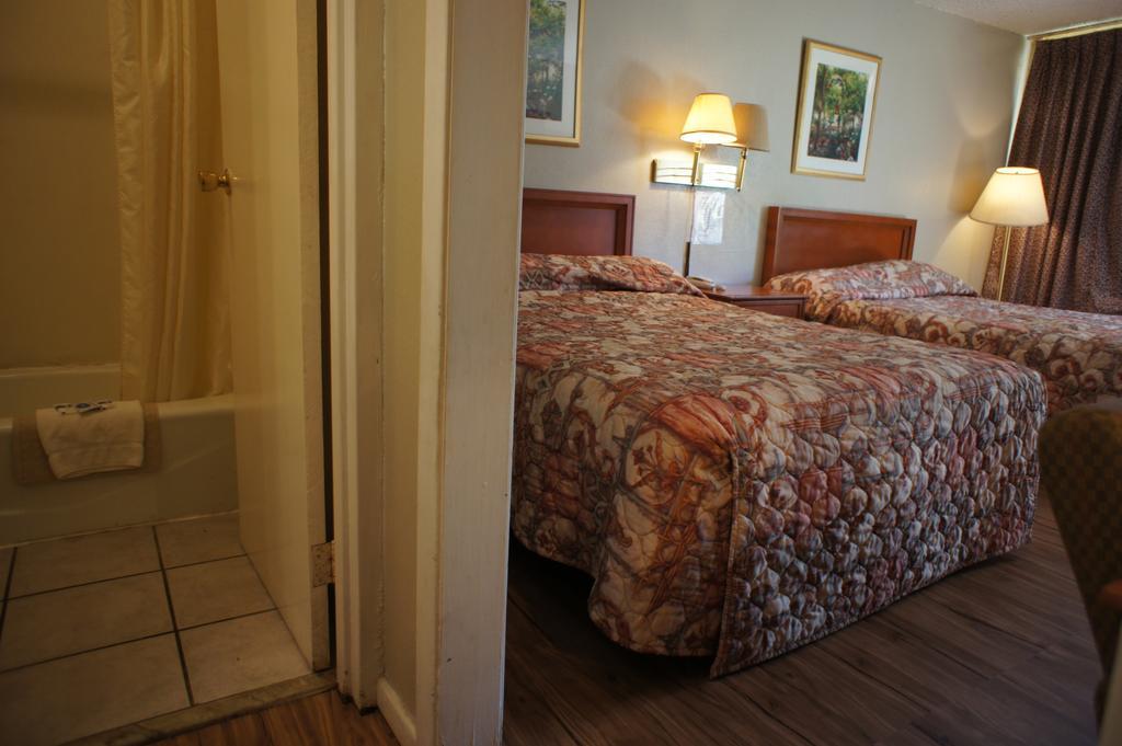 Executive Inn & Suites ออเรนจ์ ภายนอก รูปภาพ